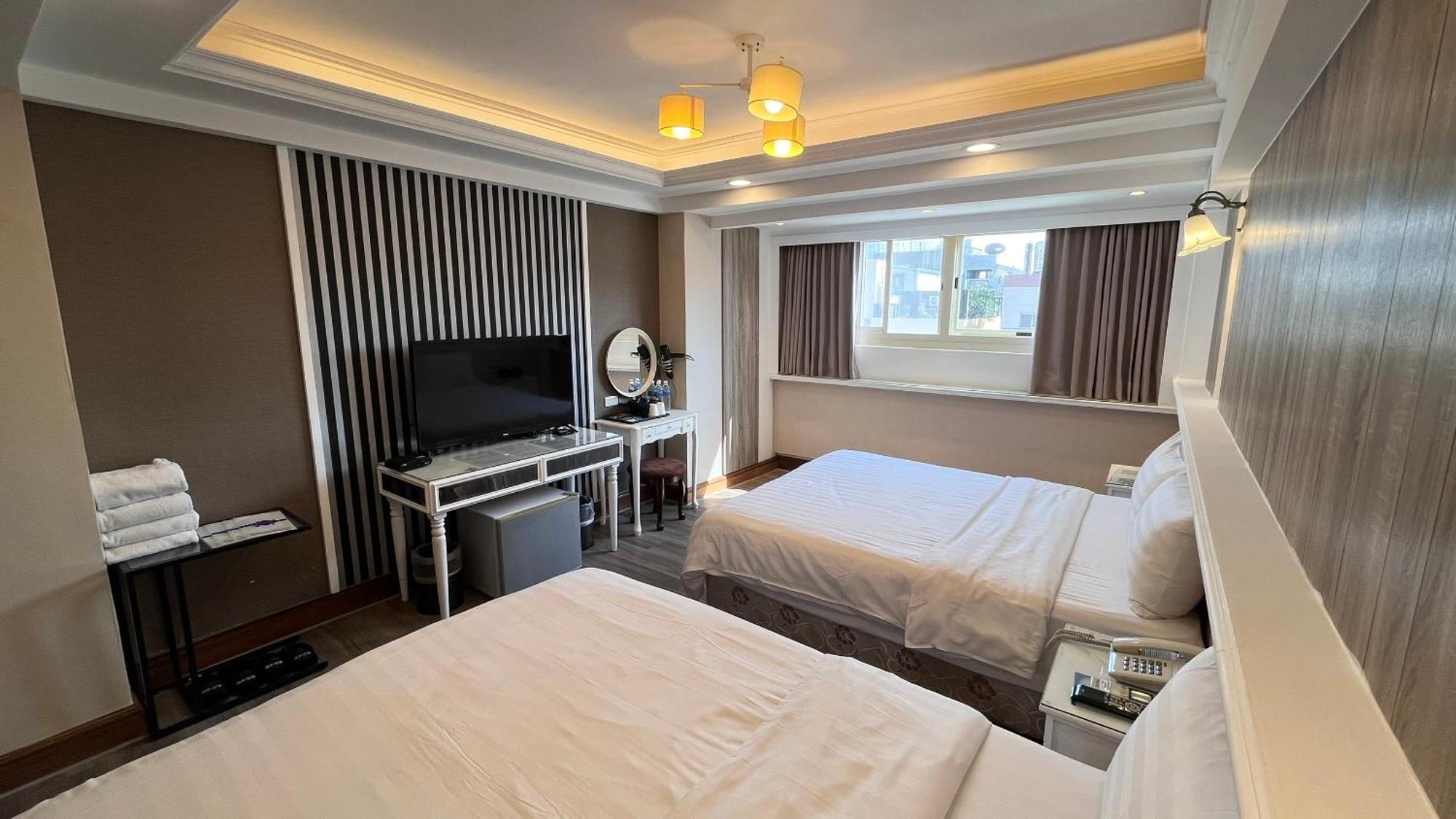 Migo Hotel Taizhong Zewnętrze zdjęcie