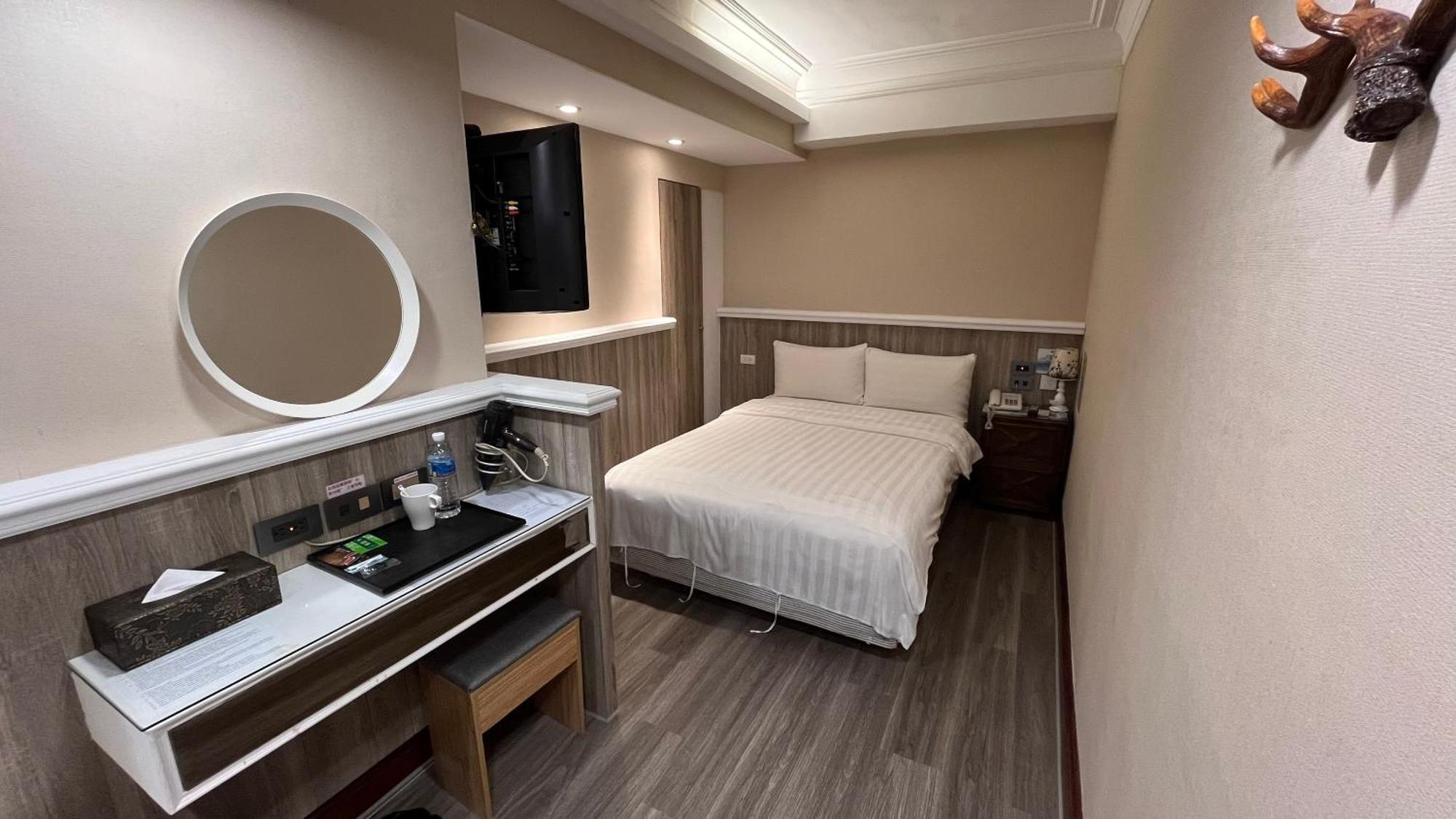 Migo Hotel Taizhong Zewnętrze zdjęcie
